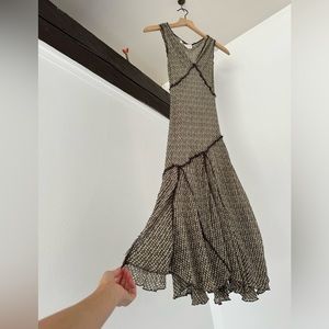 Flattering and fun floral dress